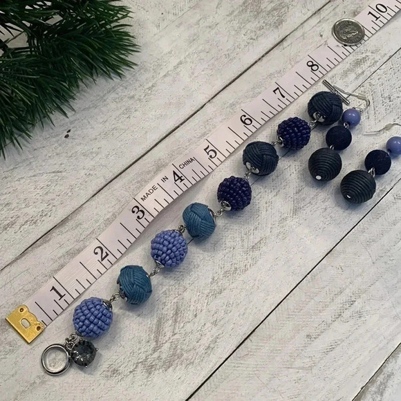Mixed Blues  Earrings & Bracelet - Picture 4 of 4